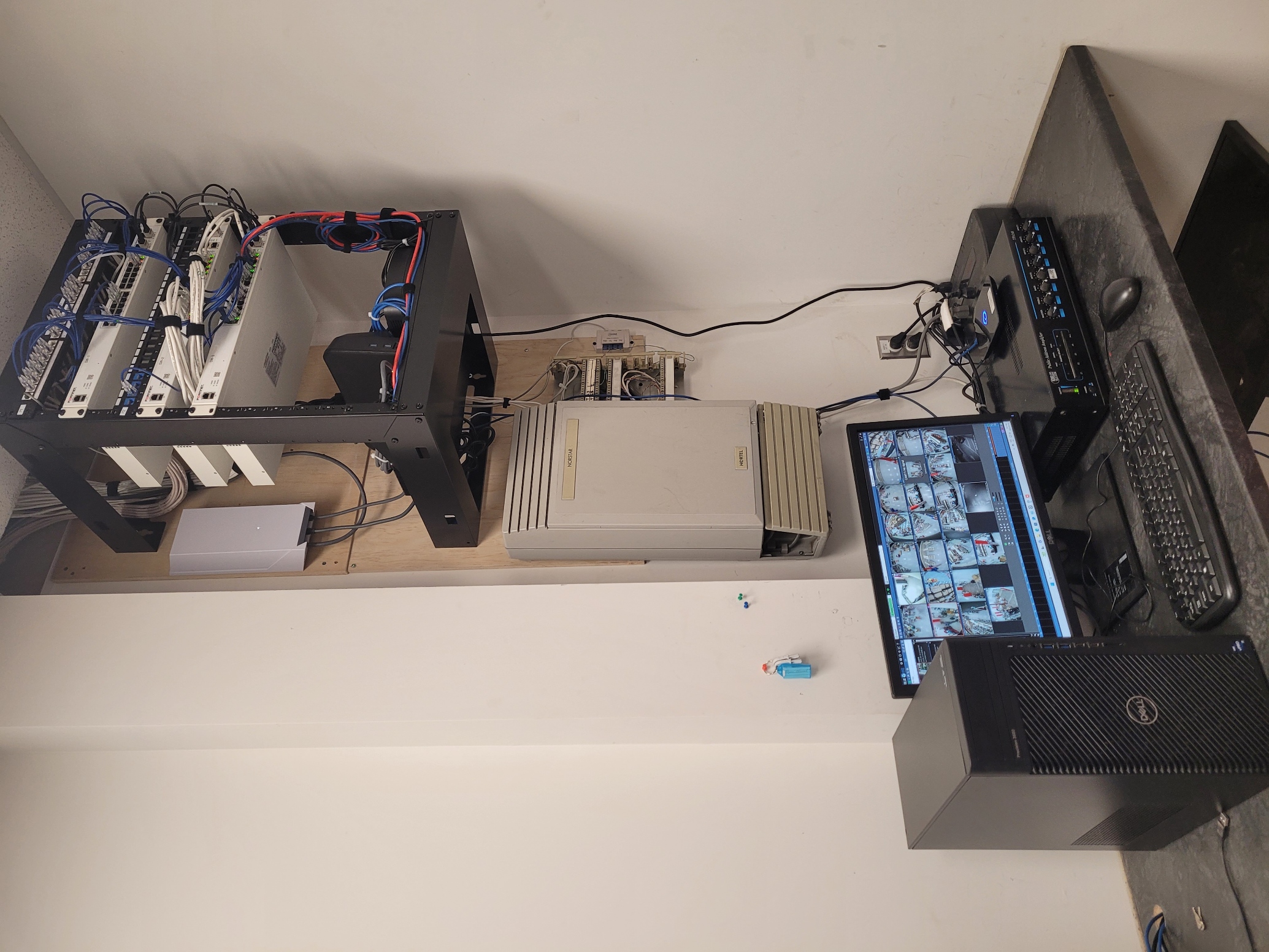 Network equipment mounted and connected